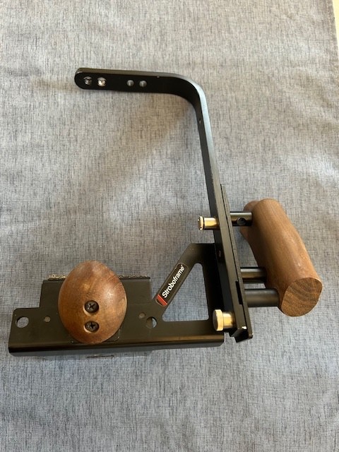 Stroboframe SQ2000 Camera Bracket for Medium format camera flash system