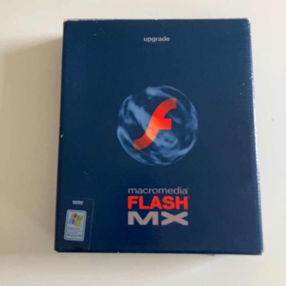 2002 Macromedia Flash MX Upgrade for Windows With Serial No. + Box