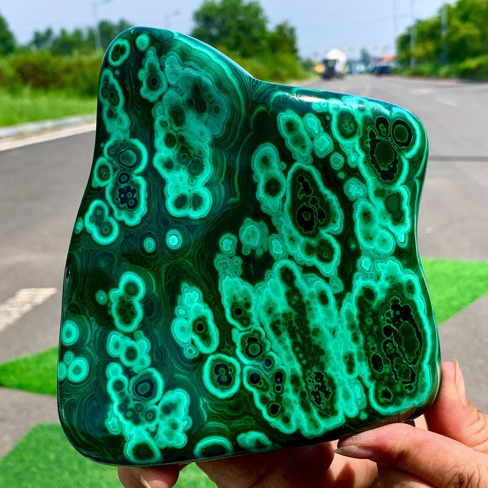 2.8LB Natural glossy Malachite transparent cluster rough mineral sample