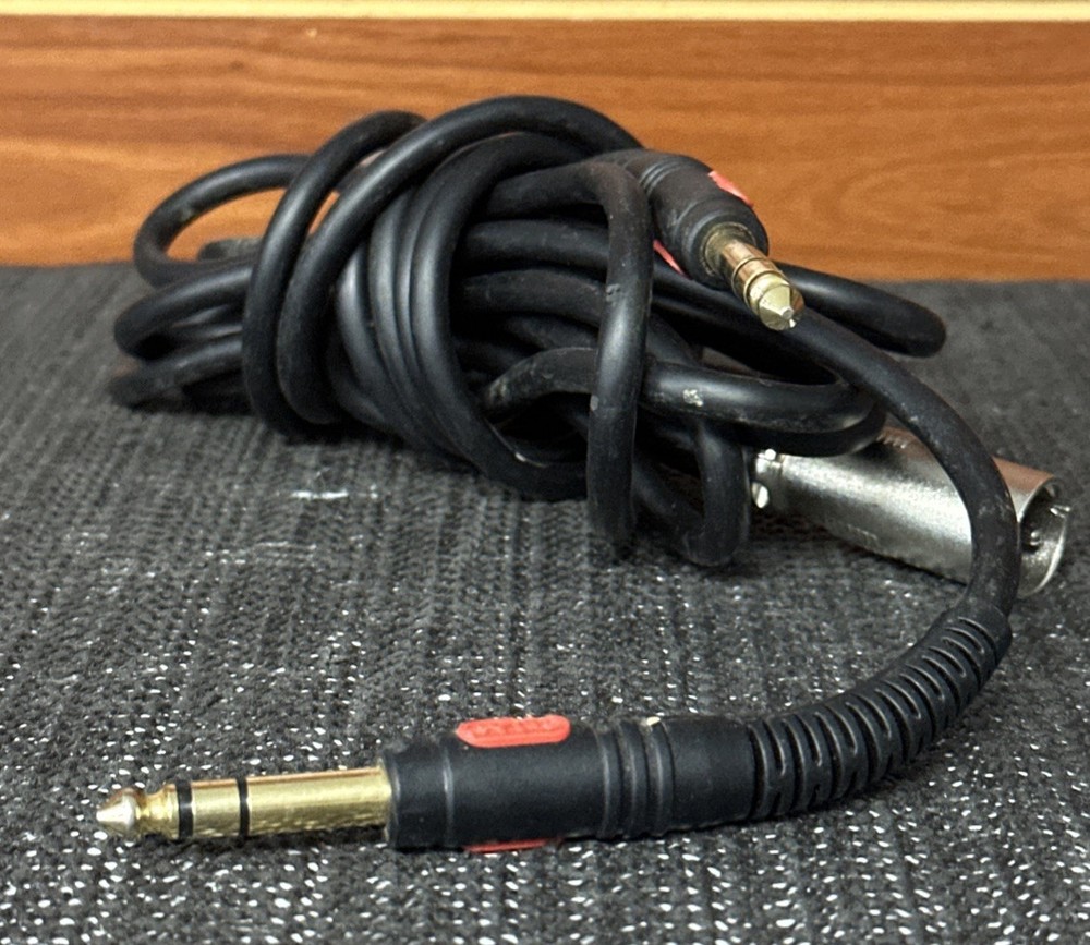 Novation Impulse 49 MIDI Keyboard Controller With Cables