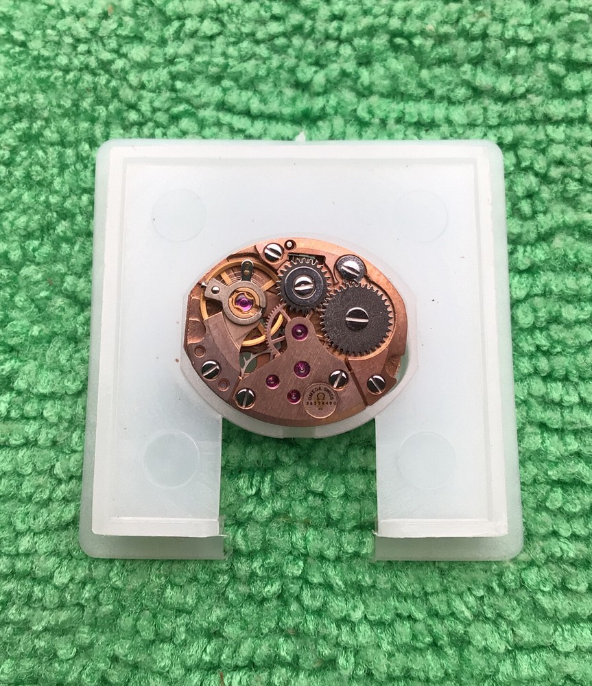 Genuine Omega 1070 Movement NOS
