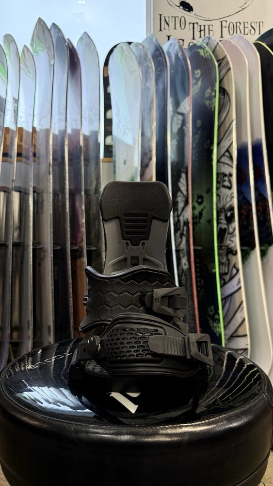 YES. Airmaster Black Snowboard Binding – Medium