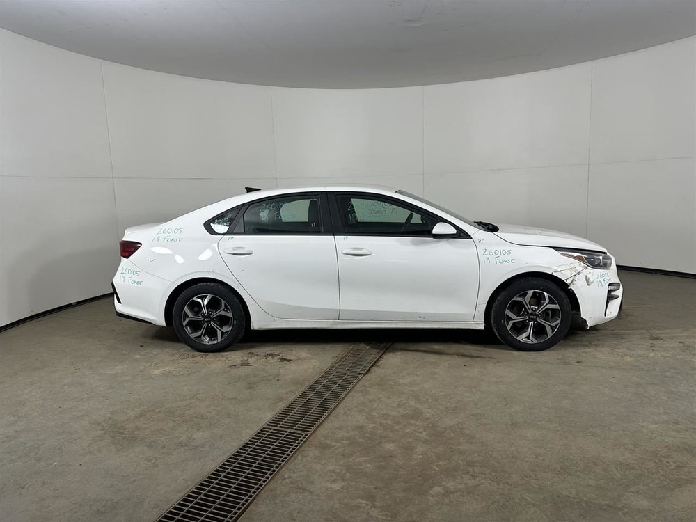 Camera/Projector Hatchback Camera Front Fits 19-24 FORTE 2837703