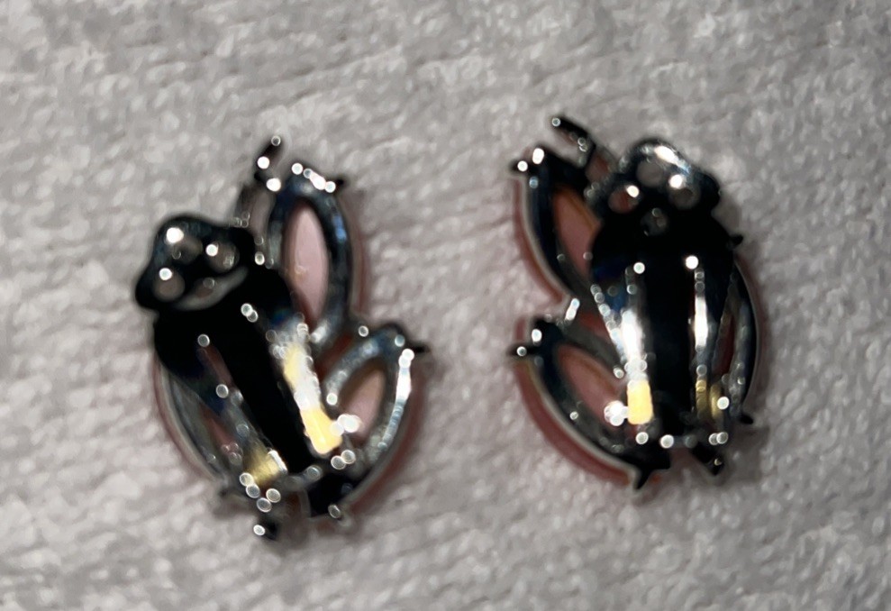 Vintage Clip On Earrings