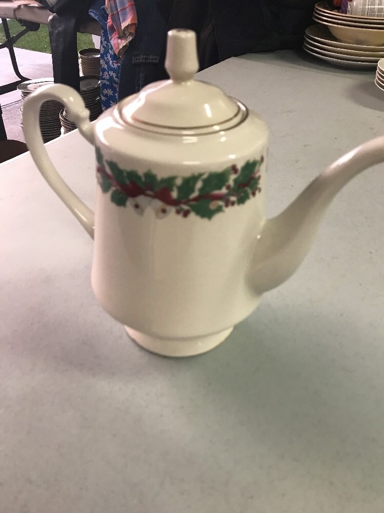 Sango Christmas Holly Coffee Pot -#8415