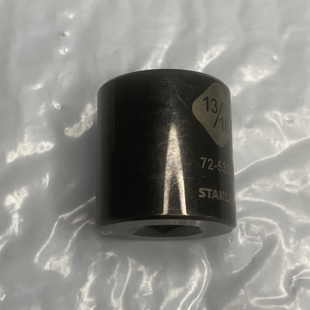 Stanley 13/16" x 3/8" Dr Easy Read Shallow Socket 12 Pt # 72-535B