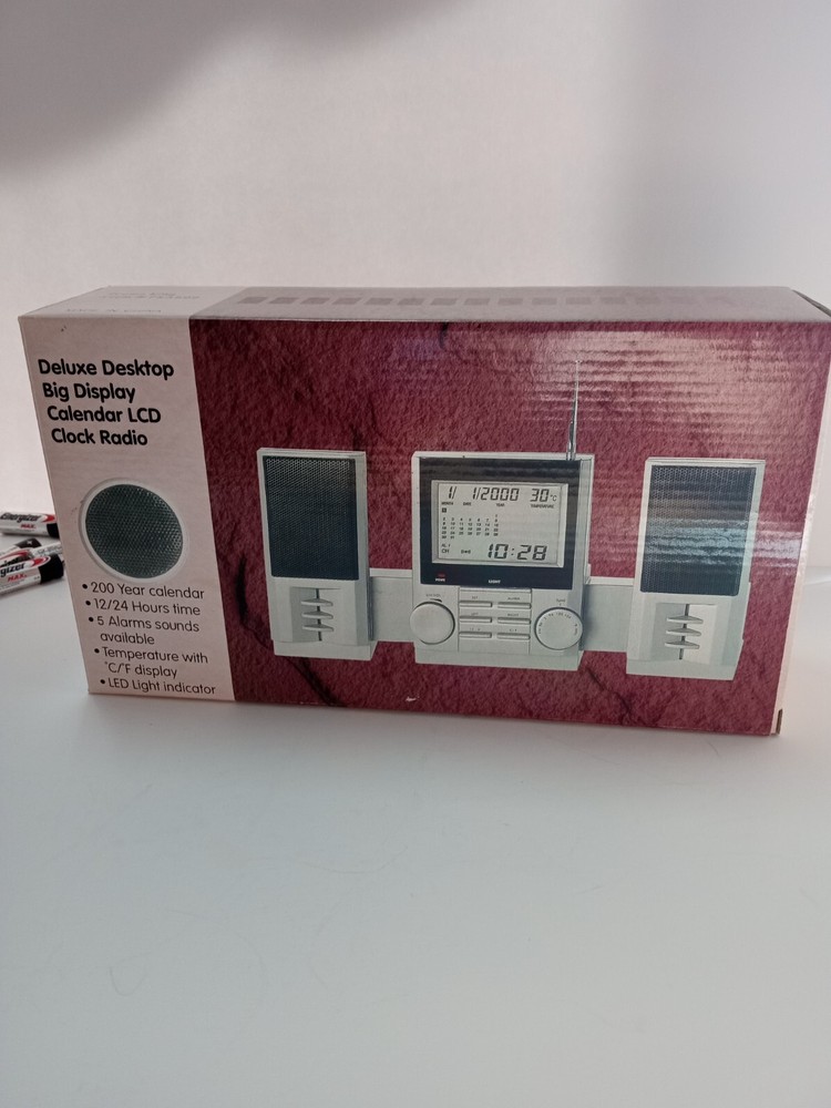 Deluxe Desktop big display calendar LCD clock radio