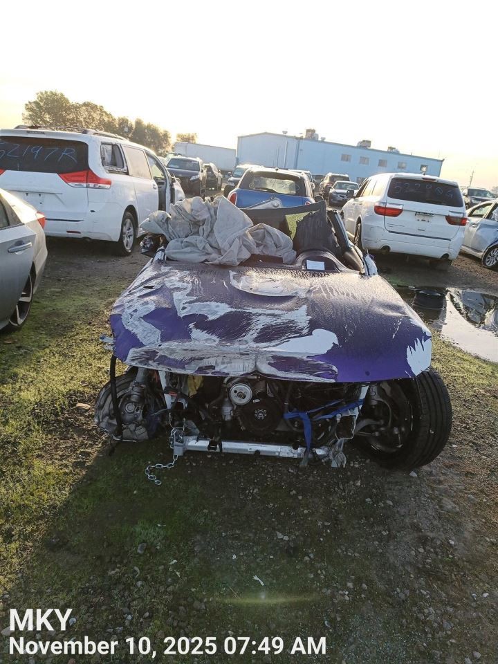 LEFT WHT ROCKER PANEL MOULDING OEM 2018 BMW M4 51 77 8 059 627