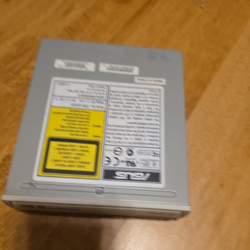ASUS CRW-5232AS  BLACK 52X Preowned From Working Unit
