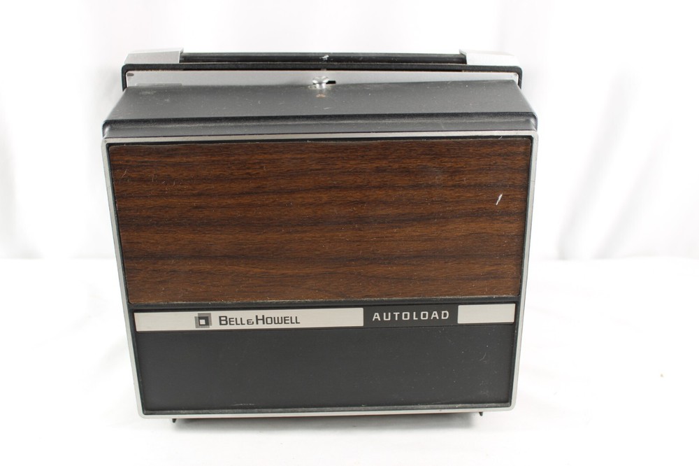 Bell & Howell Autoload Film Projector 8MM Design 462A Vintage
