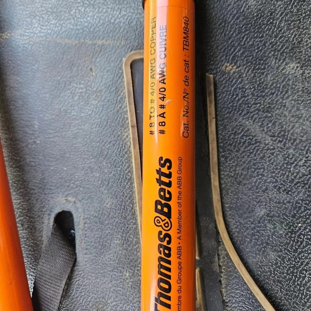 NEW Thomas & Betts TBM840 Crimping Tool