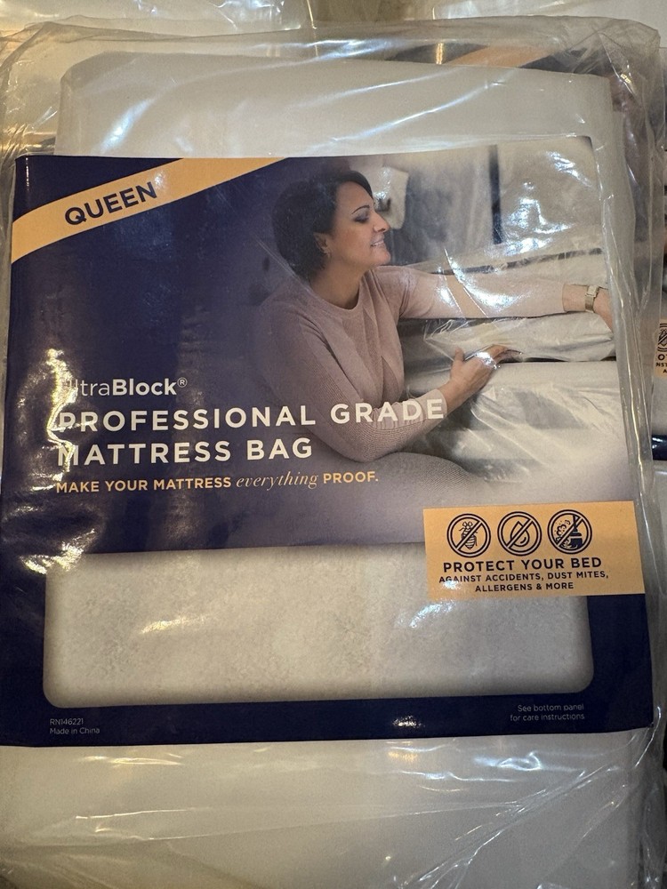 UltraBlock Professional Queen Mattress Bag Protector Designed For Moving/Storage