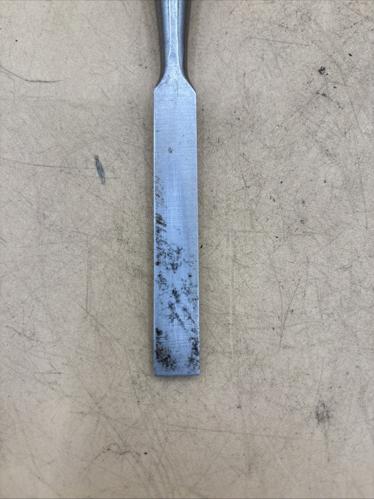 Vintage Stanley 1/2" No. 750 Bevel Edge Socket Chisel Carpenter Tool