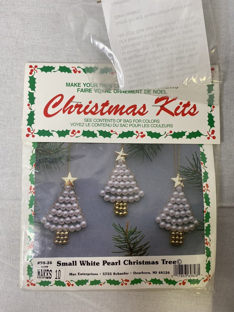 New Christmas Ornaments and Table Decorations Craft Kit Bundle (1 Vintage Kit)
