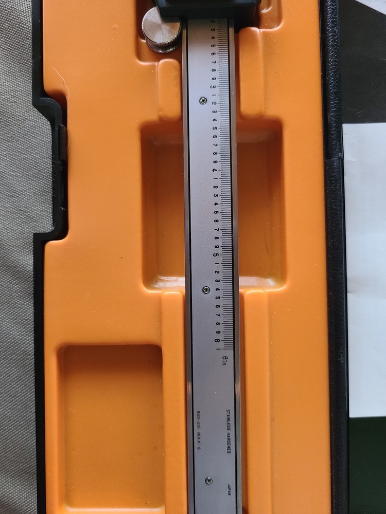 MAX-CAL MAX-Series electronic digital caliper