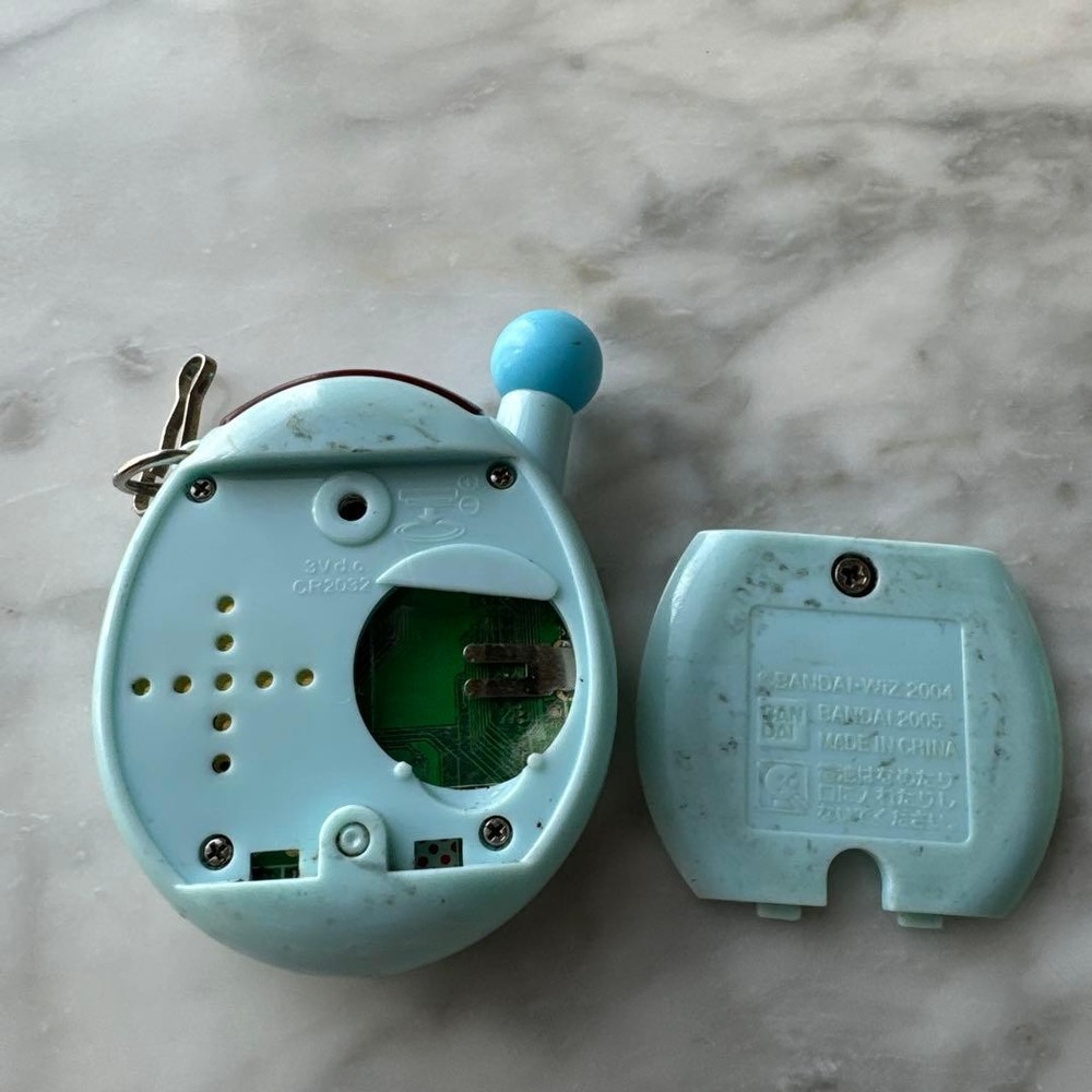 Tamagotchi Entama All Blue