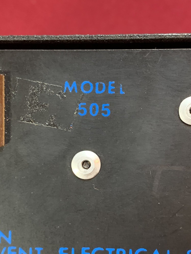 Kustom Kreations | Model 505 | 3 Amp Continuous Power Supply