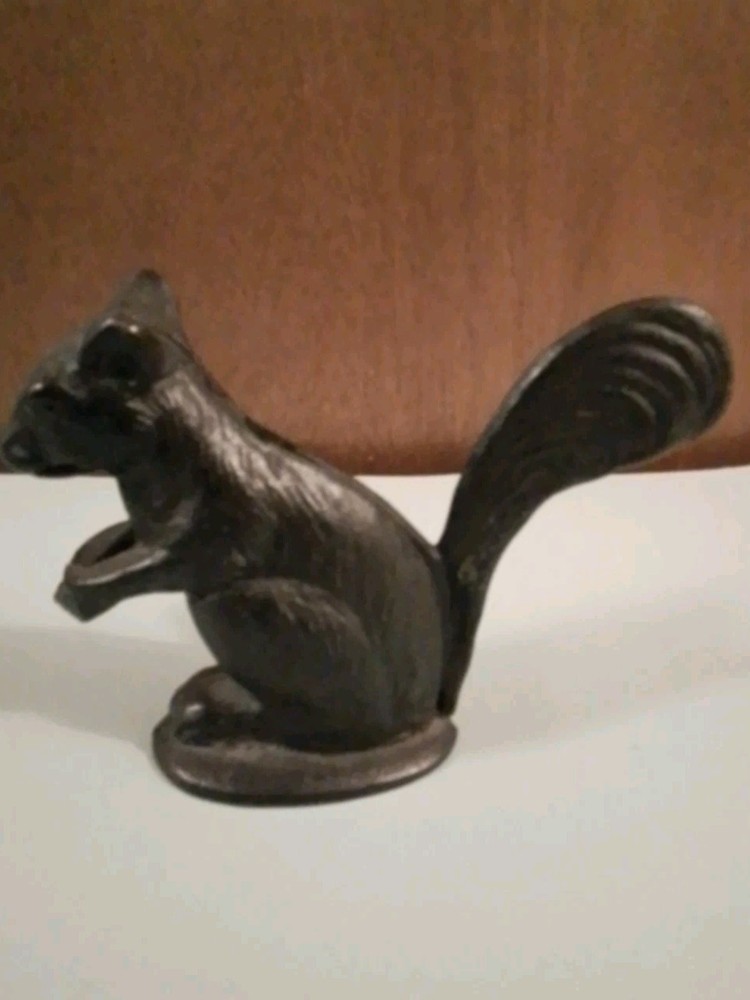 Squirrel Nutcracker Nut Cracker Cast Iron Metal Hefty Vintage Holidays
