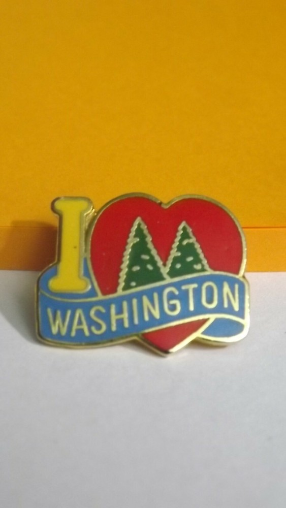 I Love Washington Christmas Trees Lapel Hat Pin