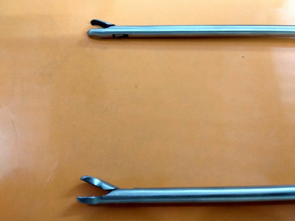 Laparoscopic Needle Holder Curved Left & Right Jaw Tips Set 5mm Reusable Forceps