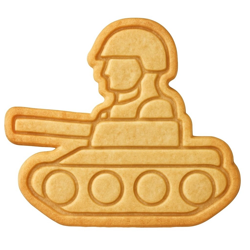 Tank Commander Cookie Cutter - 4x3" Creative Baking Fun