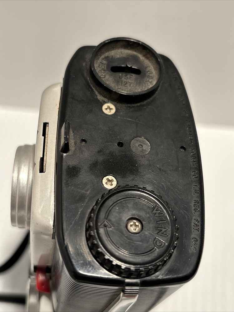 Brownie Starflash Camera Dakon Lens Vintage (12)