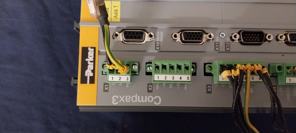 PARKER COMPAX 3 SERVO CONTROLLER C3S025V2F10I11T30M00