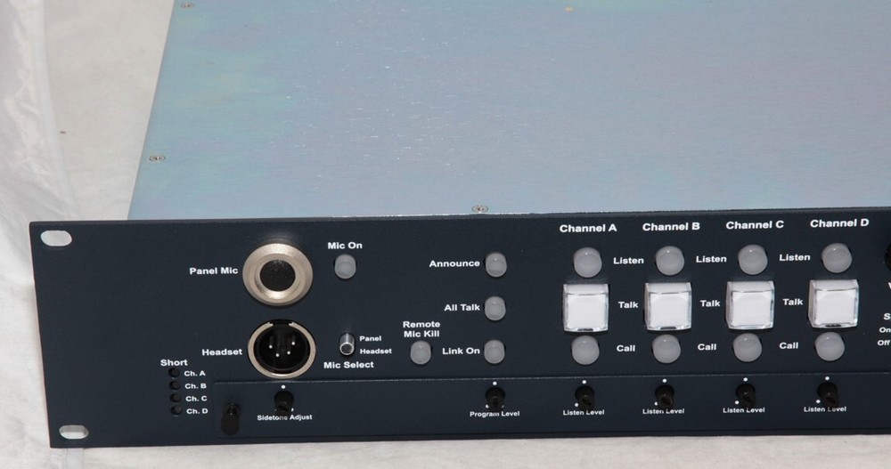 Clear-Com Clearcom 4CH 4 Channel Headset Main Station MS-704 Intercom Base 2RU