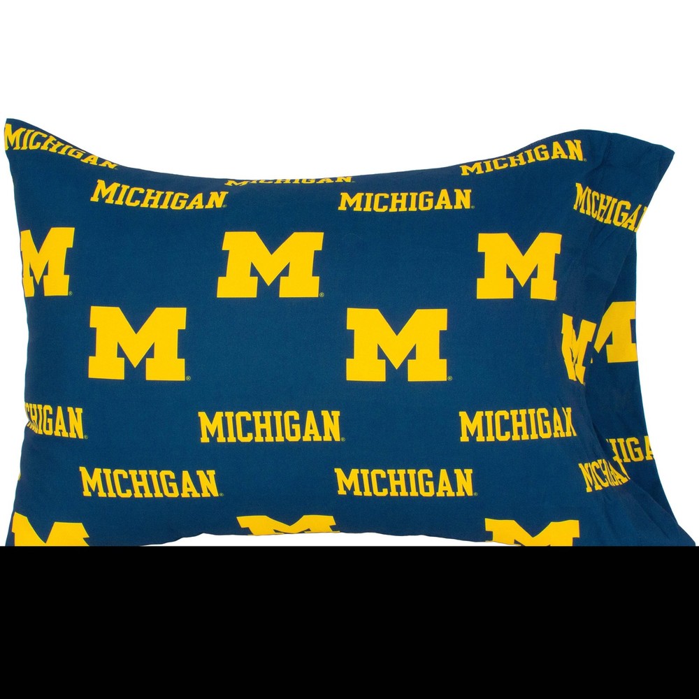 Michigan Wolverines Pillowcase
