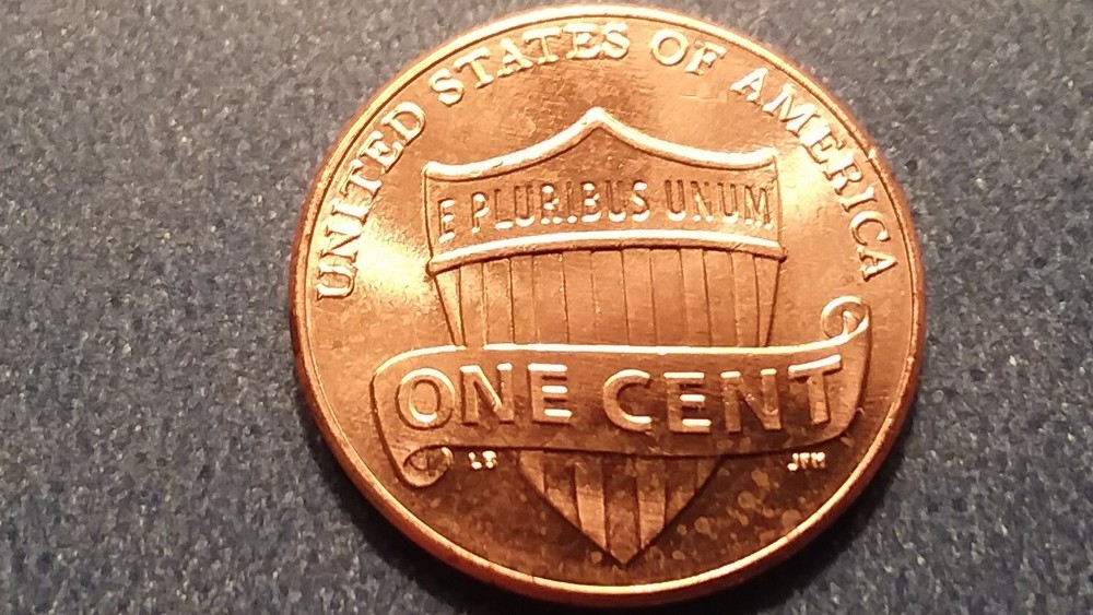 2013-P Brilliant Uncirculated Lincoln Shield Cent. Ships Free. BU condition.