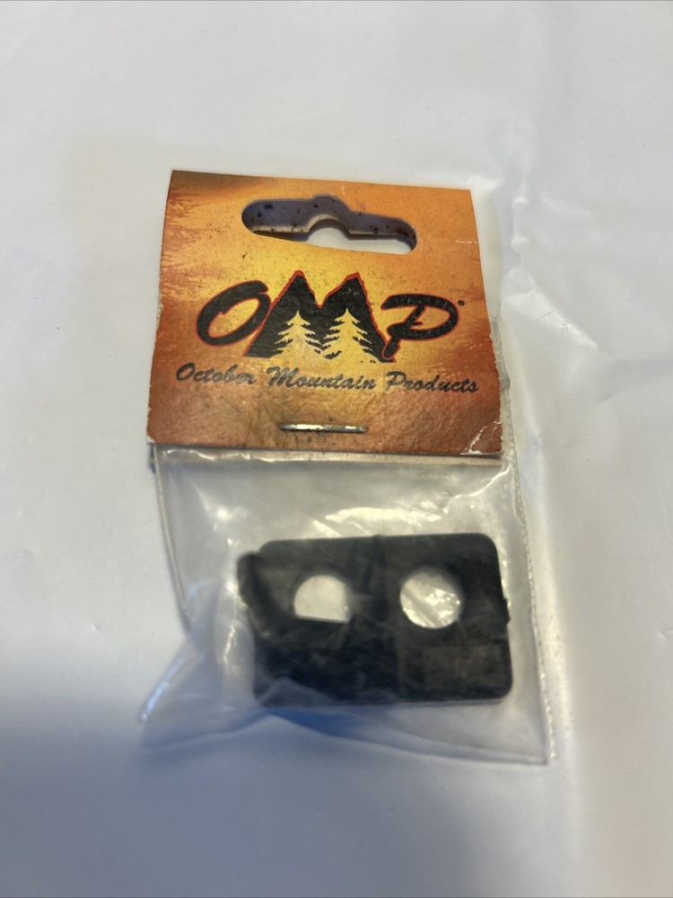 October Moutain Mountain Man 2-Hole Rest Black 2144