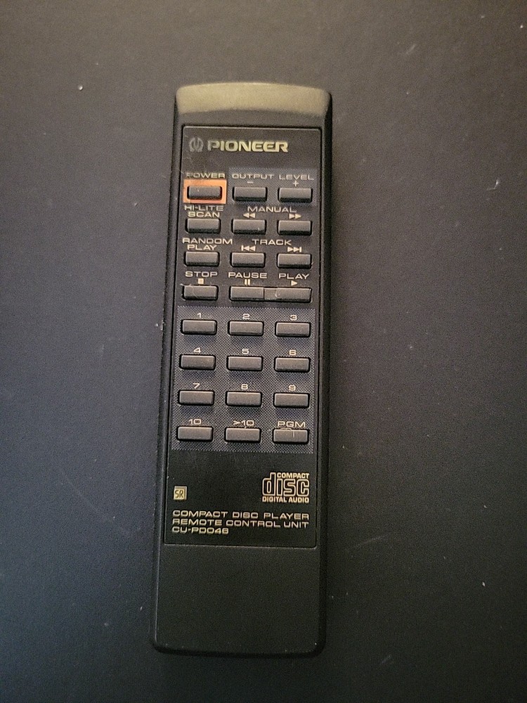 Pioneer remote control model CU-PD048 *