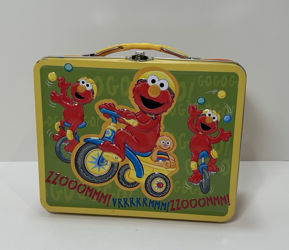 ELMO LUNCH BOX SESAME WORKSHOP TIN WITH PLASTIC HANDLE