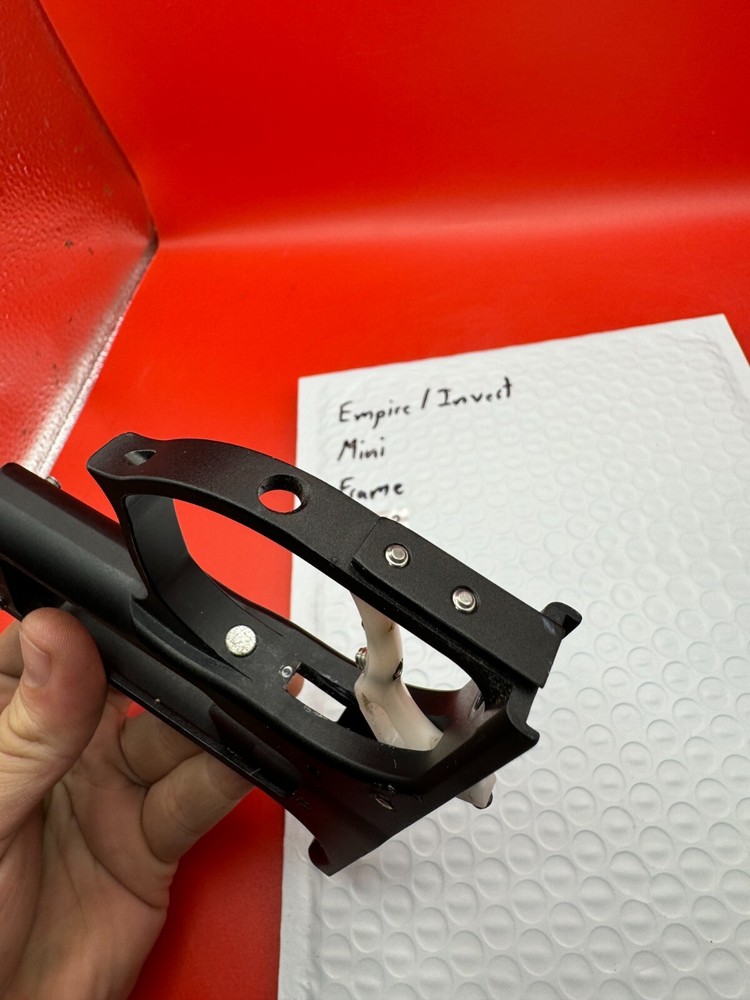 Empire/Invert Mini Frame