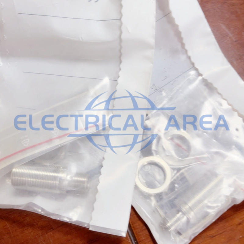 IFM IGC204 Inductive Proximity Sensor Switch - New, Free Shipping