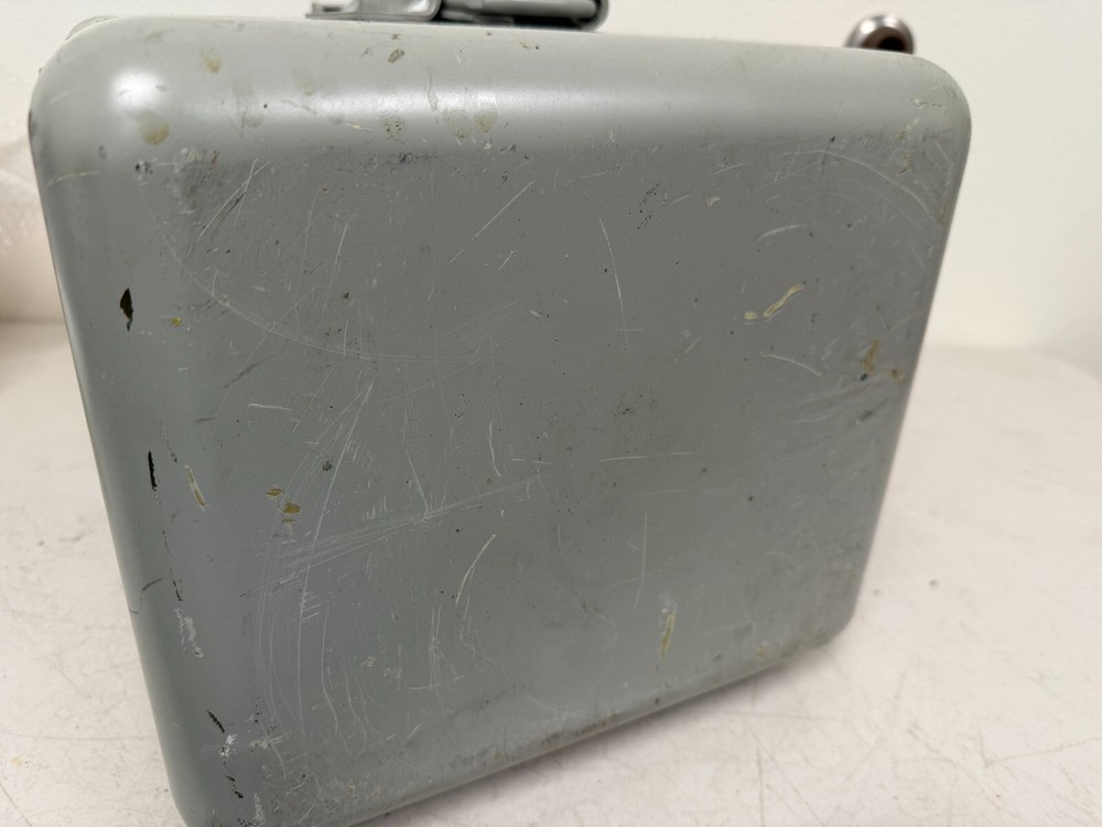 Naval Electronic Systems Command Voltmeter Electronics AN/USM-381