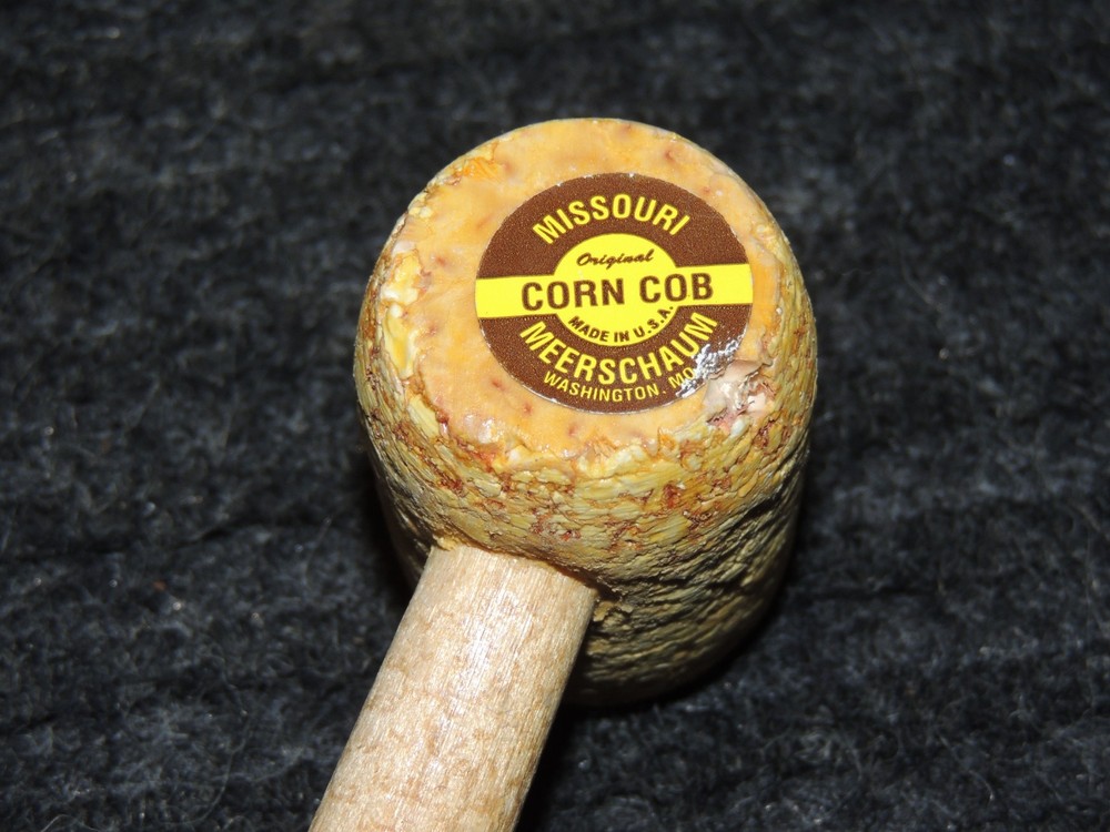 2 Corn Cob Pipes Meerschaun Missouri