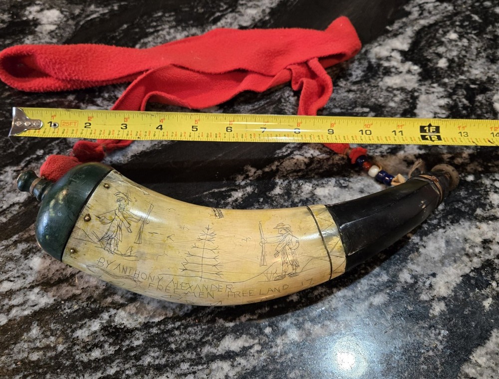 Custom Hand Scrimshawed Powder Horn