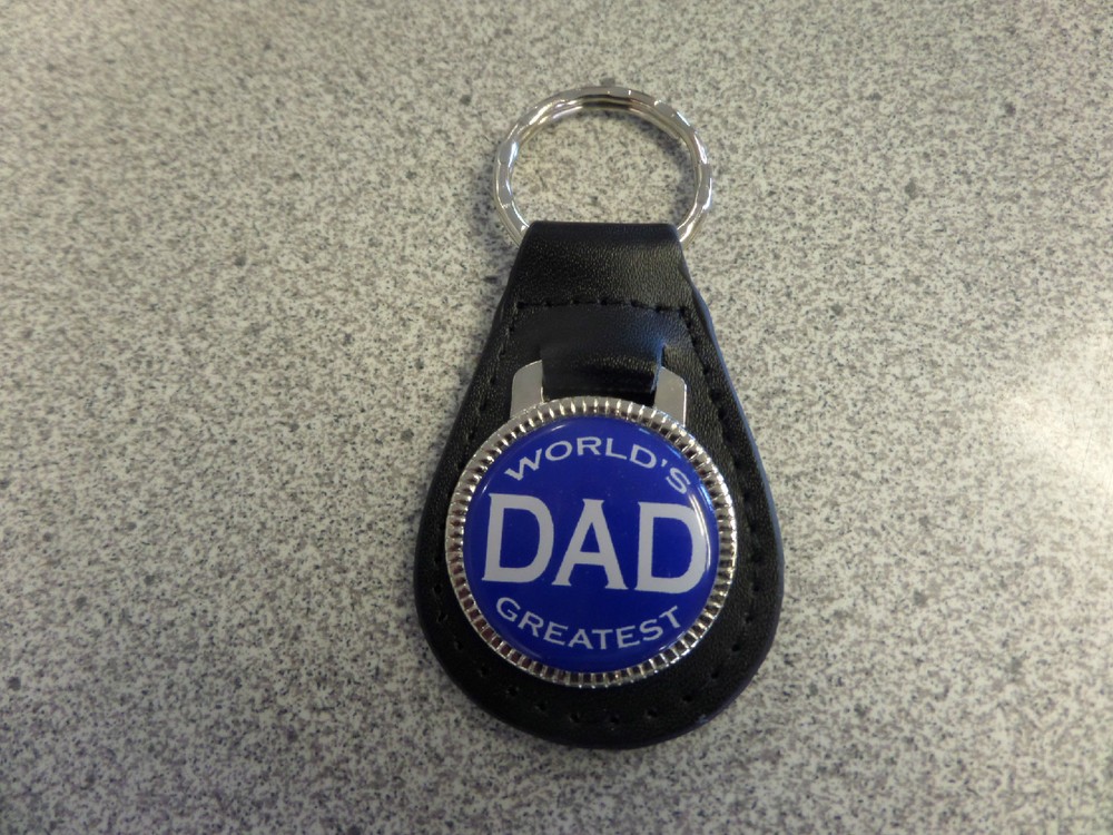 WORLDS GREATEST DAD LEATHER KEY RING