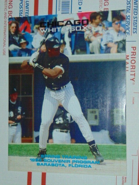 CHICAGO WHITE SOX 1993 SPRING TRAINING PROGRAM - FRANK THOMAS ON COVER