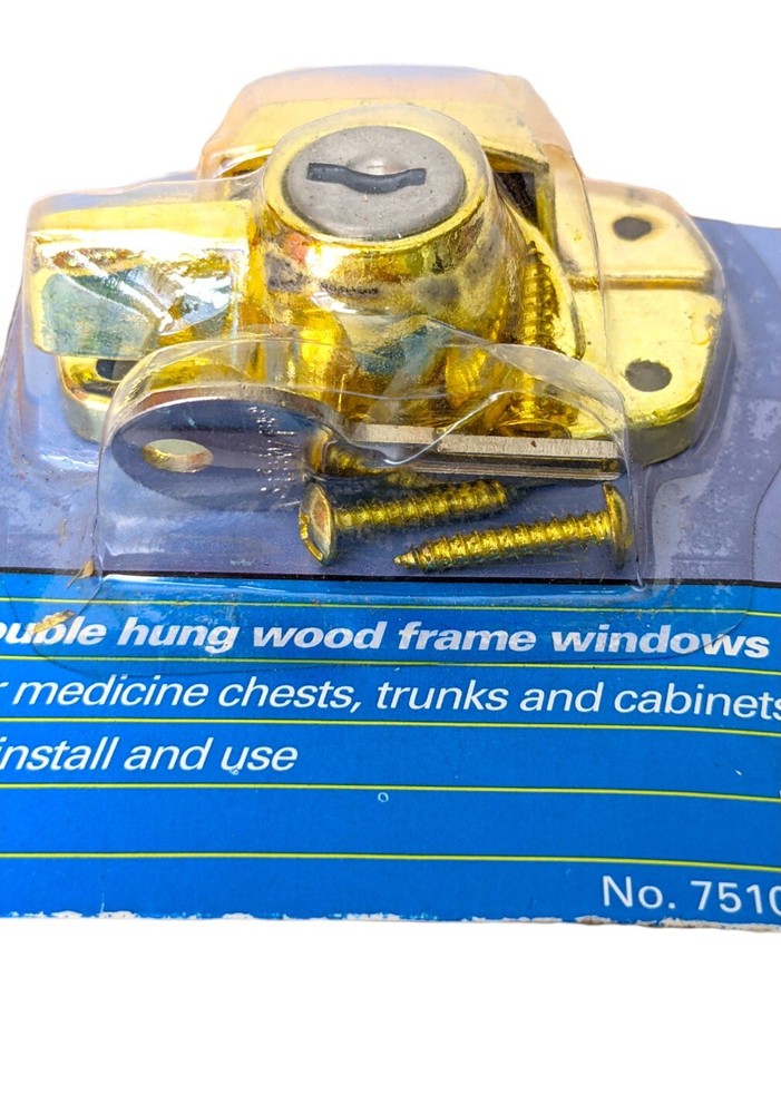 Keyed Sash Lock Double Hung window