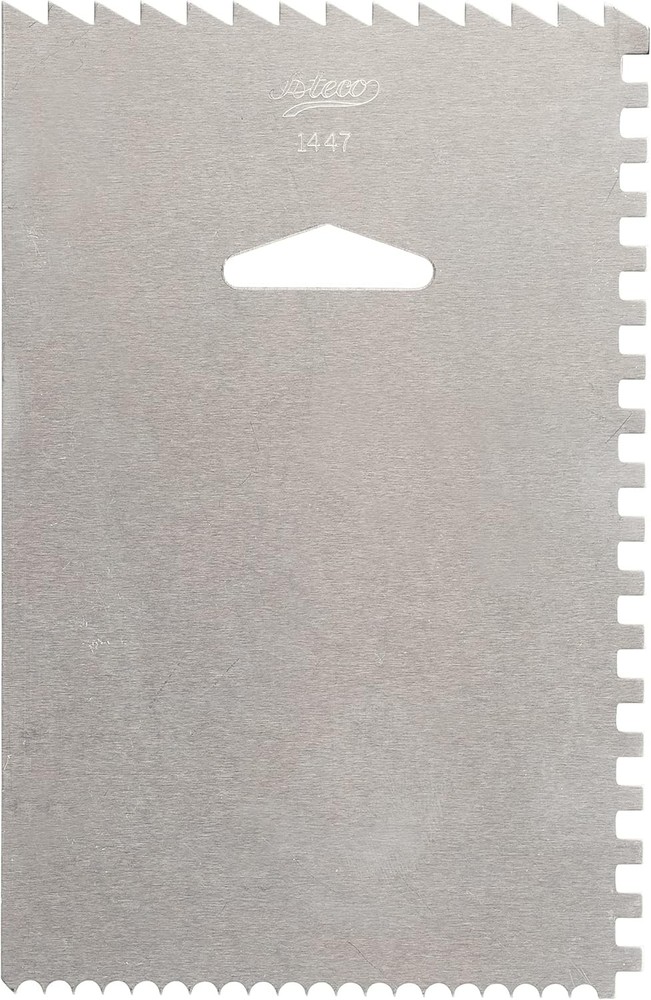 1446 3 Sided Decorating Comb & 1447- 4 Sided Decorating Comb & Icing Smoother 2