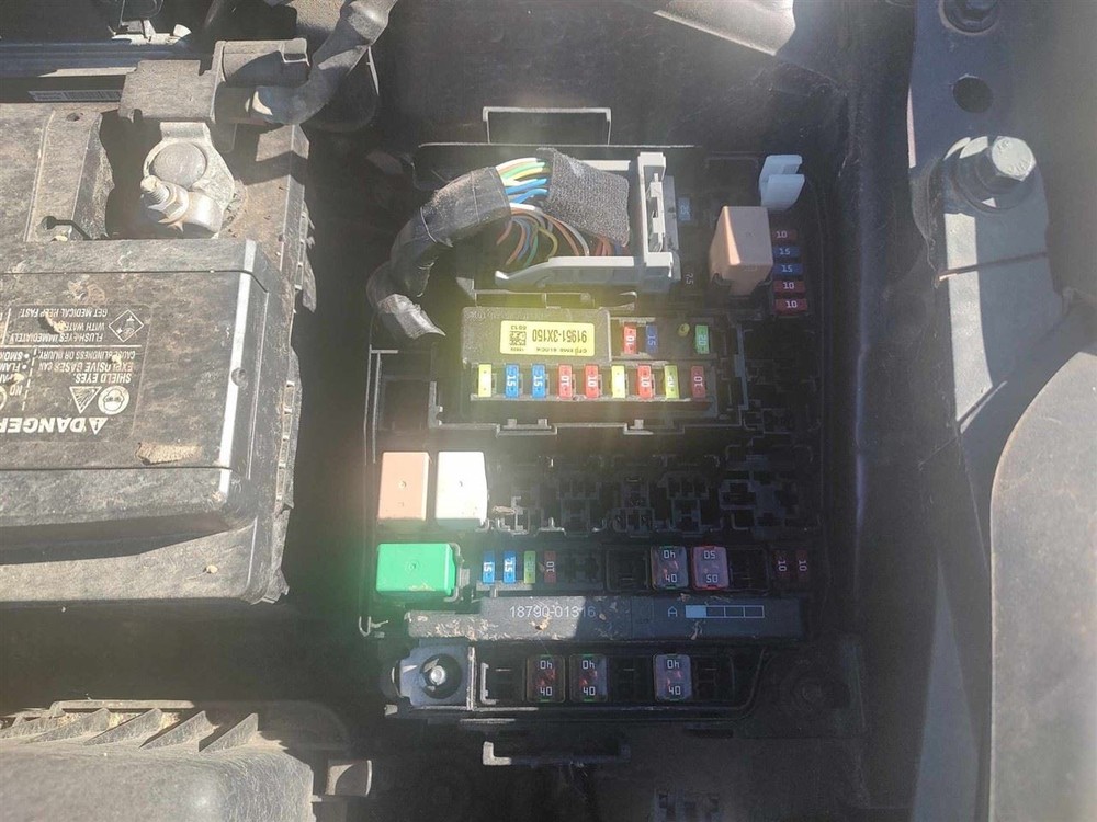 FORTE 2017 Fuse Box Cabin 6861