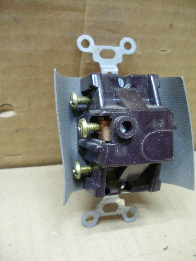 Pass & Seymour 3 Position Manual Momentary Switch