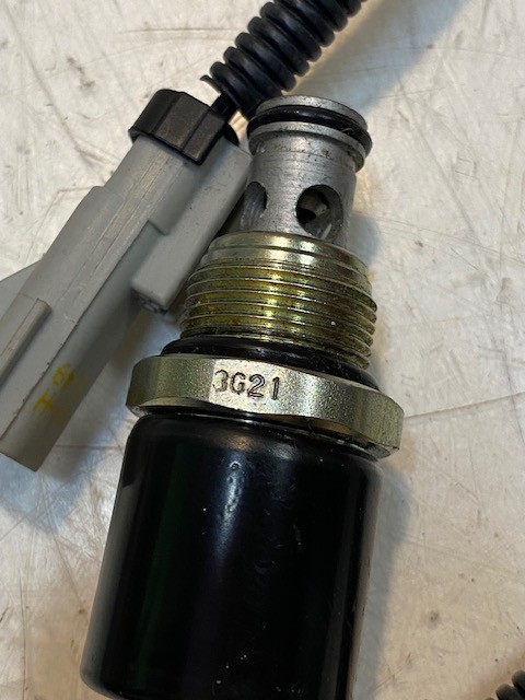 Reverse Light Switch 3G21 | 3" Long 34mm OD 15mm End