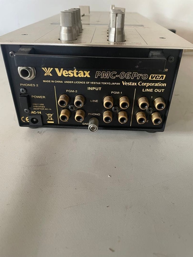 VESTAX DJ Mixer PMC-06 Pro VCA Model JUNK