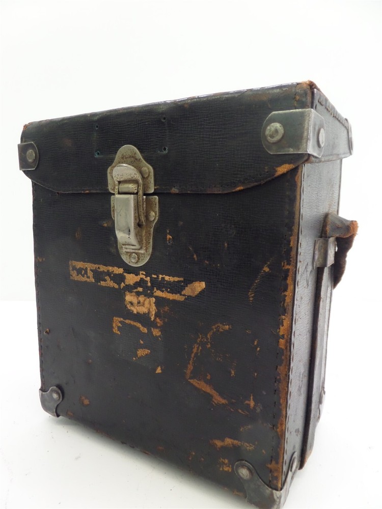 Daystrom Weston Model 433 AV Voltmeter with Case