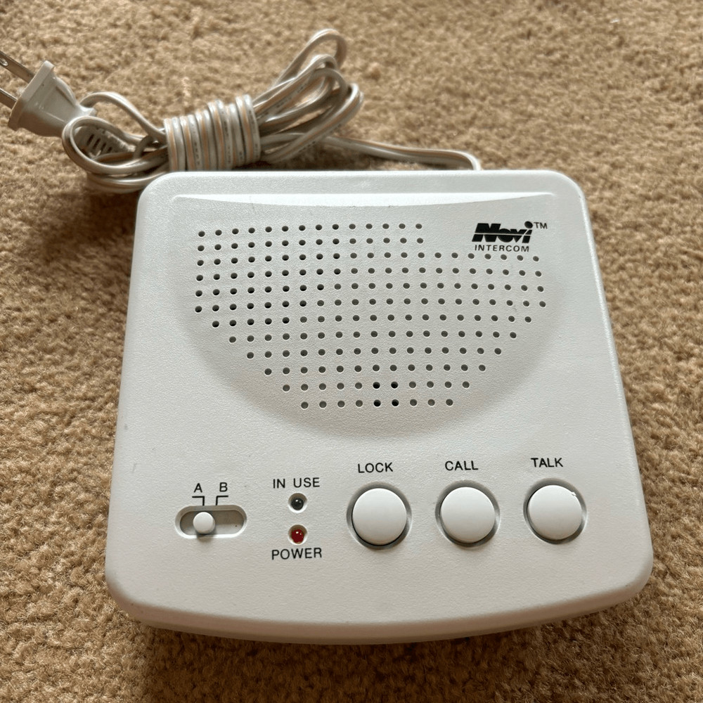 Novi Intercom Model WI-2C