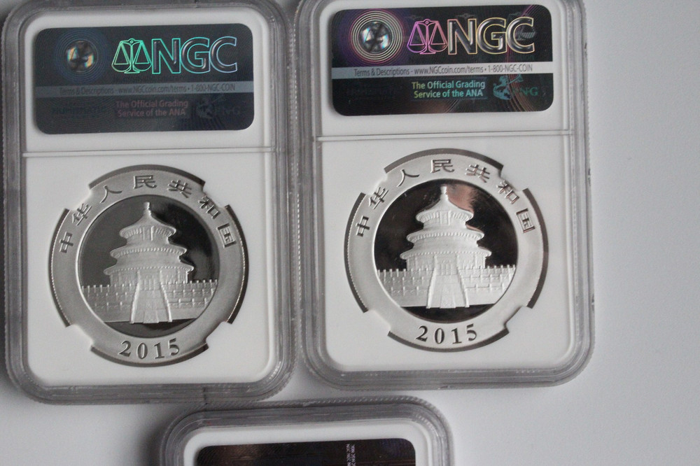 2015 CHINA 10 YUAN MS69 SILVER COINS PANDA 3PCS