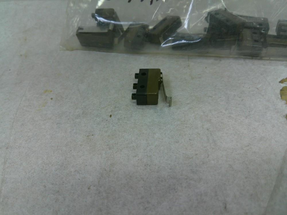 OMRON S-1AL13 MICRO SWITCH (12 PCS.)